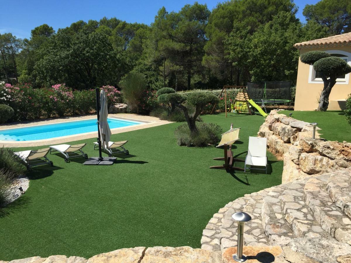 Villa Sanata Les Arcs-sur-Argens Exterior photo