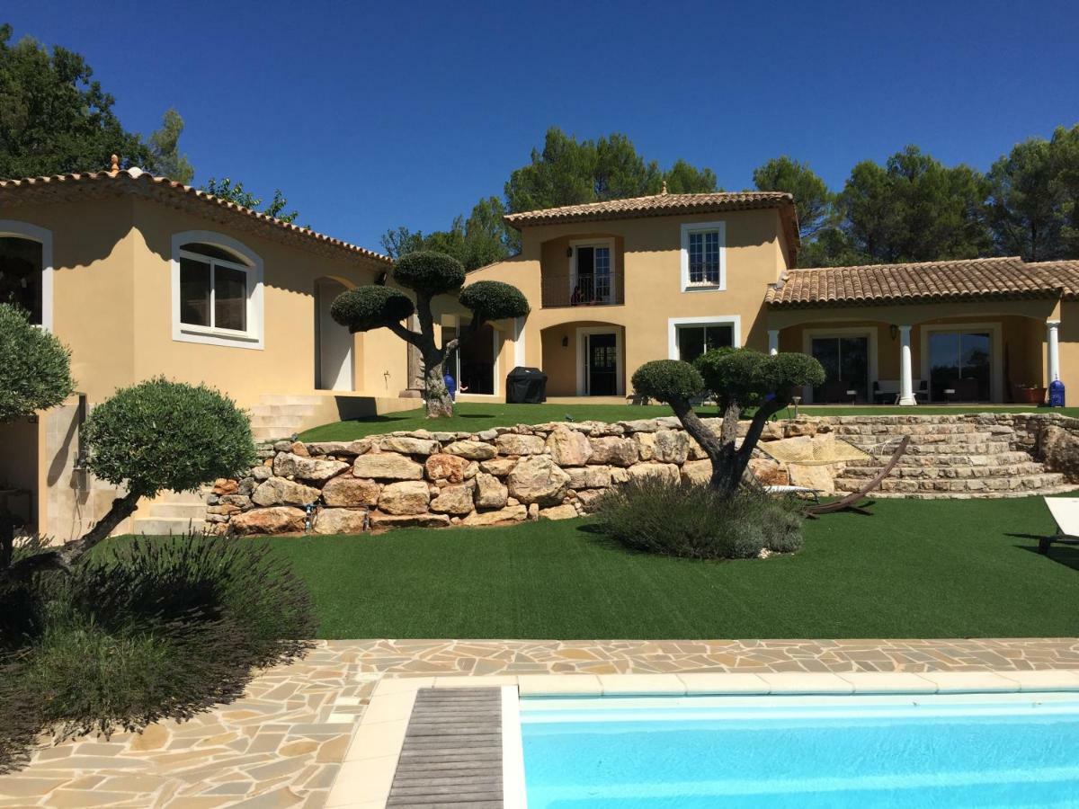 Villa Sanata Les Arcs-sur-Argens Exterior photo